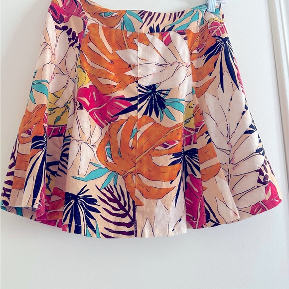 Forever 21 Tropical Floral Leaf Print Button Mini Skirt size Medium - Picture 7 of 9